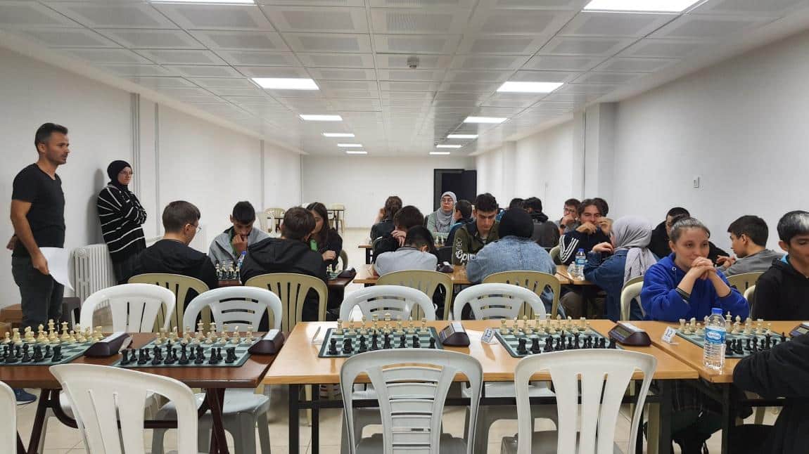 İlçe Satranç Turnuvası Okulumuzda Gerçekleştirildi